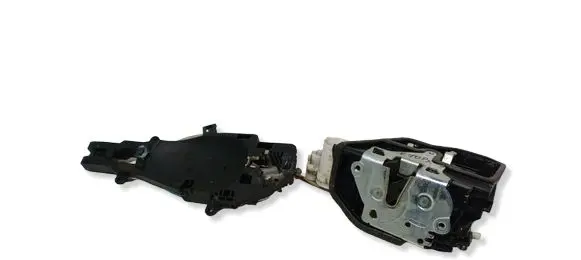 BMW X5 E70 Front door lock T120085