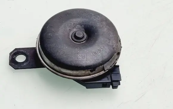 Toyota RAV 4 (XA30) Horn signal