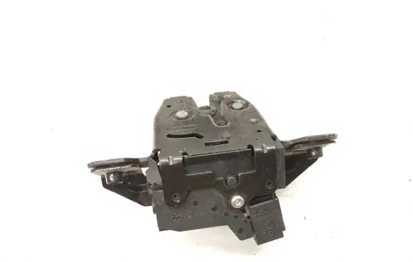Opel Mokka X Tailgate/trunk/boot lock/catch/latch 13511954