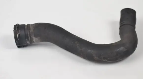 Audi A6 S6 C6 4F Coolant pipe/hose 