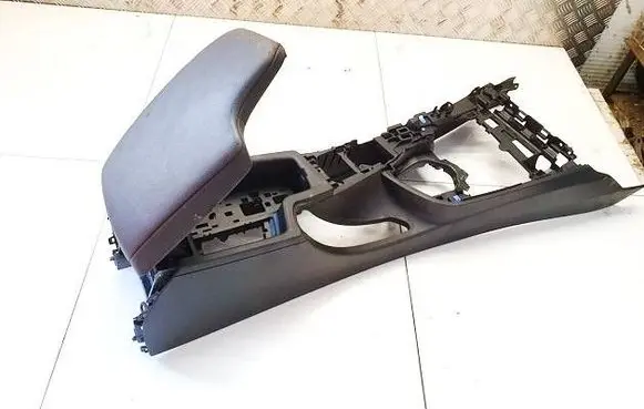 BMW 3 F30 F35 F31 Armrest 936052505 0003268375