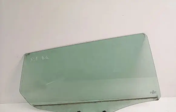 Peugeot 508 Rear door window glass