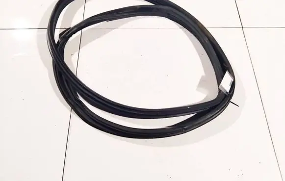 Opel Astra G Rubber seal front coupe door 