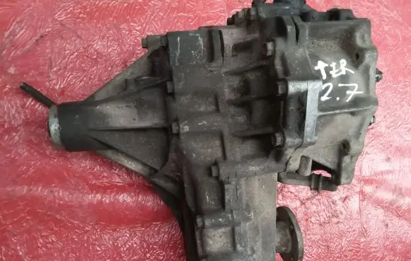 Nissan Terrano Gearbox transfer box case 