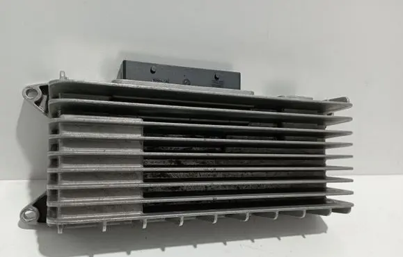 Audi A6 S6 C6 4F Sound amplifier 4F0910223H 4F0035223K