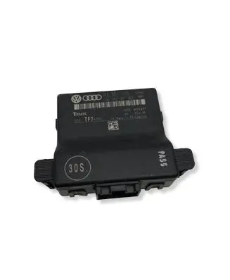 Audi A3 S3 8P Gateway control module 1K0907530G 1K0907951
