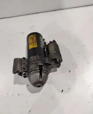 BMW 5 E60 E61 Starter motor 7801203