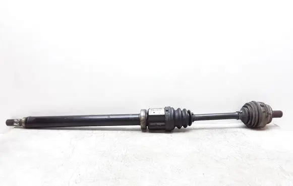 Volvo V70 Front driveshaft P8689873