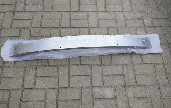 Volvo XC90 Front bumper cross member 32216383 31672230