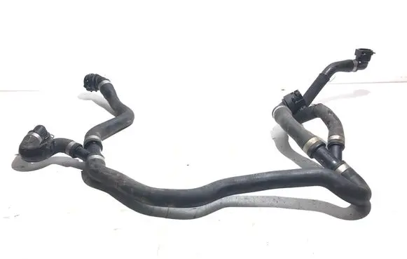 BMW 5 F10 F11 Engine coolant pipe/hose 7512727
