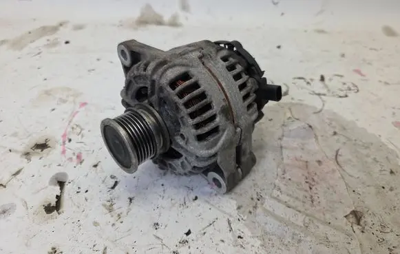 Saab 9-3 Ver2 Generator/alternator 0124425103 12848130