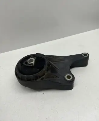 Opel Astra J Gearbox mount 13248600
