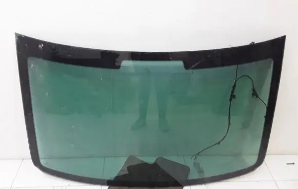 Volkswagen PASSAT B6 Rear windscreen/windshield window 