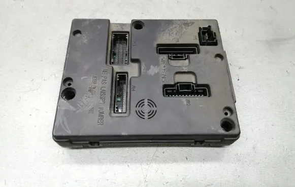 Renault Megane I Fuse module 7703297929 S108502300