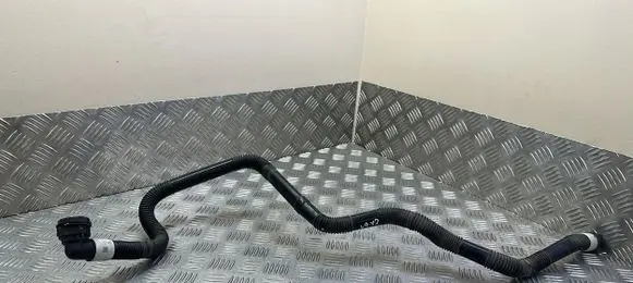 Tesla Model 3 Engine coolant pipe/hose