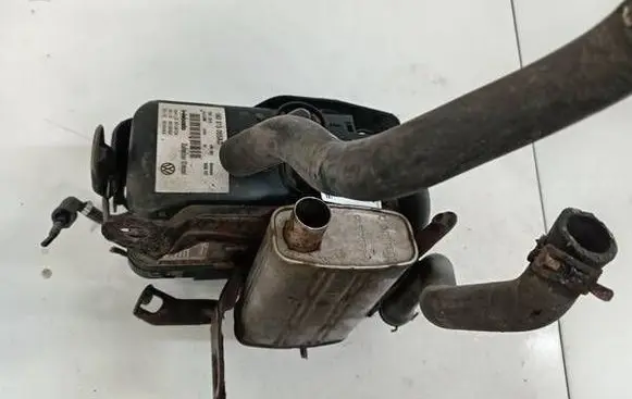 Volkswagen Touran I Auxiliary pre-heater (Webasto) 1K0815065AD