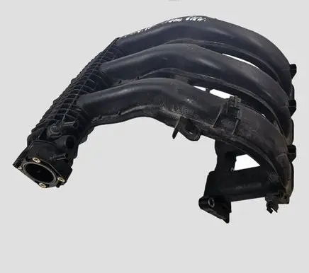 Peugeot 208 I Intake manifold 1056888S
