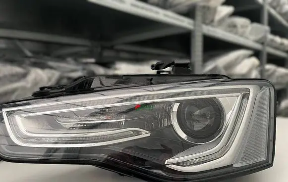 Audi A5 8T 8F Headlight/headlamp 0301274281 LE10A6237 8T0941031