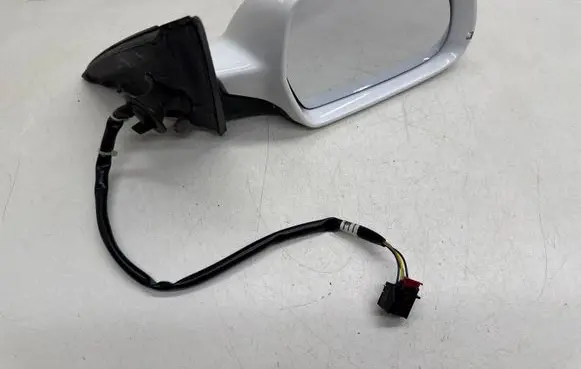 Audi A4 S4 B8 8K Front door electric wing mirror 18168