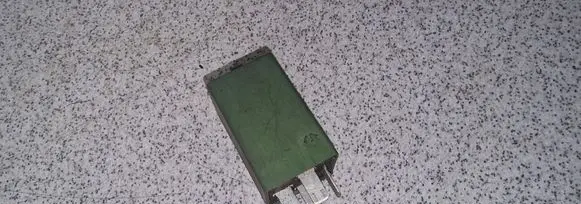BMW 5 E34 Other relay 1378302