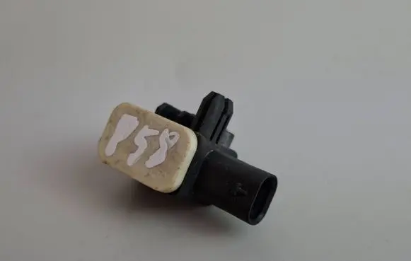 Mercedes-Benz GLA W156 Airbag deployment crash/impact sensor A1688210151 56054085AA