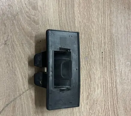 Volvo V60 Tailgate/boot lid lock trim 31278889