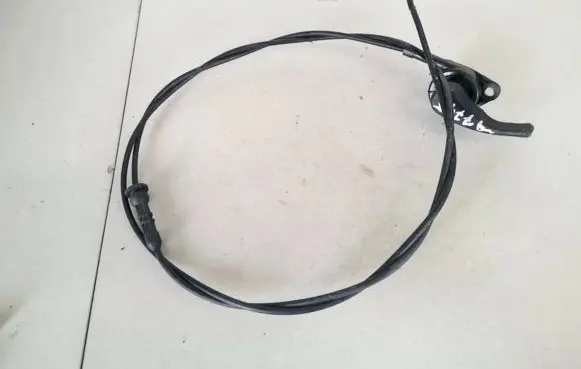 Renault Zoe Engine bonnet (hood) release handle
