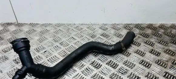 Audi A5 Engine coolant pipe/hose 8W0122293A