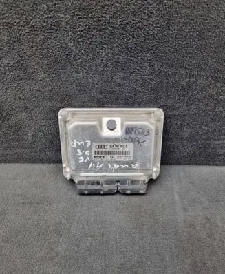 Audi A4 S4 B6 8E 8H Engine control unit/module 8E0907401Q 0281011135
