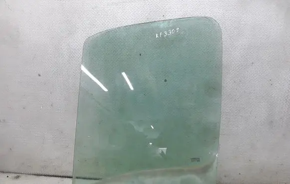 Opel Movano A Front door window glass four-door