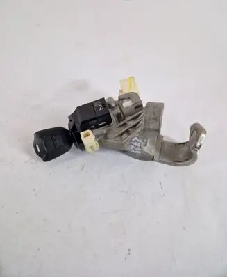 Isuzu D-Max Ignition lock 8983947870