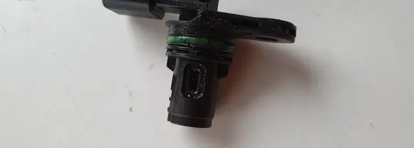 Nissan Pulsar Camshaft position sensor