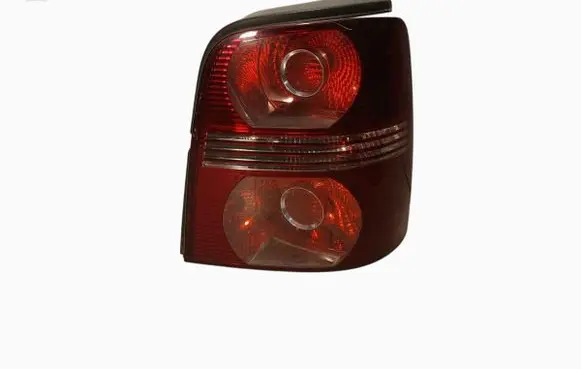 Volkswagen Touran I Rear/tail lights 1T0945096N