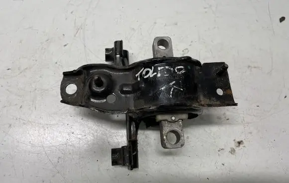 Seat Toledo IV (NH) Engine mount bracket 6Q0199555E