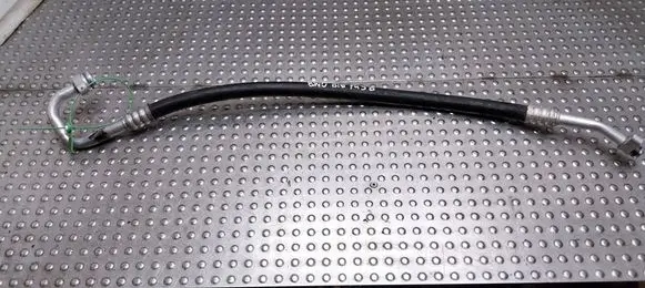 Audi A4 S4 B9 Air conditioning (A/C) pipe/hose 8W0816743B