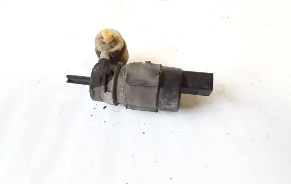 Audi A6 S6 C6 4F Windscreen/windshield washer pump 1T0955651A