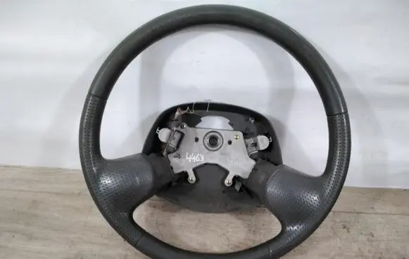 Suzuki Grand Vitara I Steering wheel