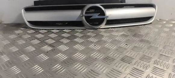 Opel Signum Front grill 13123491