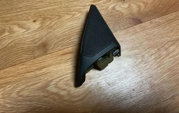 Opel Insignia A Front door high frequency speaker 13221965 360583280