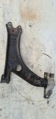 Volkswagen Touran I Front lower control arm/wishbone 7482