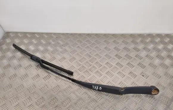 KIA Ceed Front wiper blade arm 00S51F047