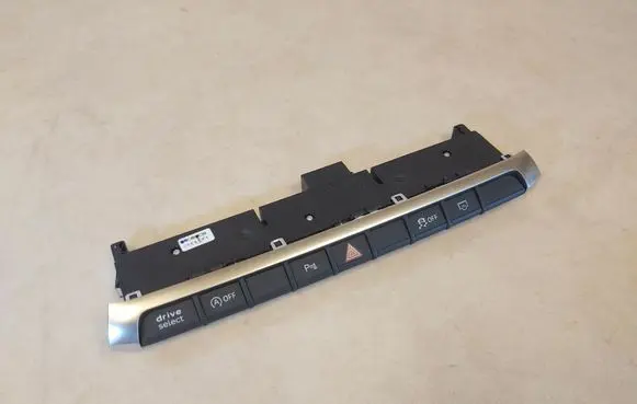 Audi A3 S3 8V Hazard light switch 8V0925301BN 8V0 925 301 BN