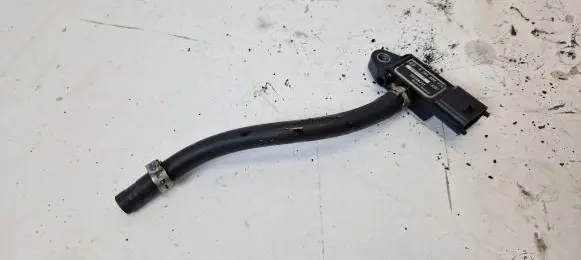 Saab 9-3 Ver2 Exhaust gas pressure sensor 0281002771