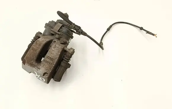 BMW 5 G30 G31 G38 Rear brake caliper 6870575 6870567
