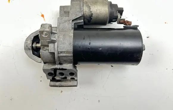 BMW 5 GT F07 Starter motor 780120303