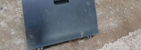 Toyota Corolla Verso E121 Glove box lid/cover NOCODE