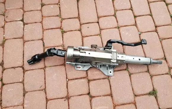 Opel Insignia A Steering wheel axle 13219343