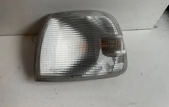 Volkswagen Transporter - Caravelle T4 Front indicator light 185542B 010571