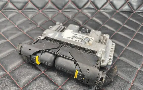 Fiat Bravo Engine ECU kit and lock set 51875845 0261201757 039S39171