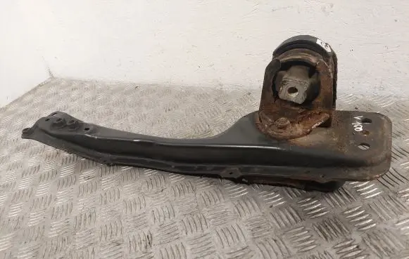 Toyota Corolla Verso AR10 Front subframe 512040F010 519600F010